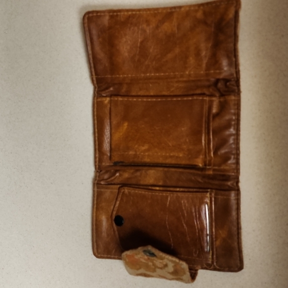 Wallet - Picture 2 of 4